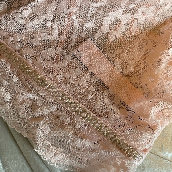 NWT:BRAND NEW VICTORIA SECRET LACE BRALETTE (PINK) - Picture 11 of 13